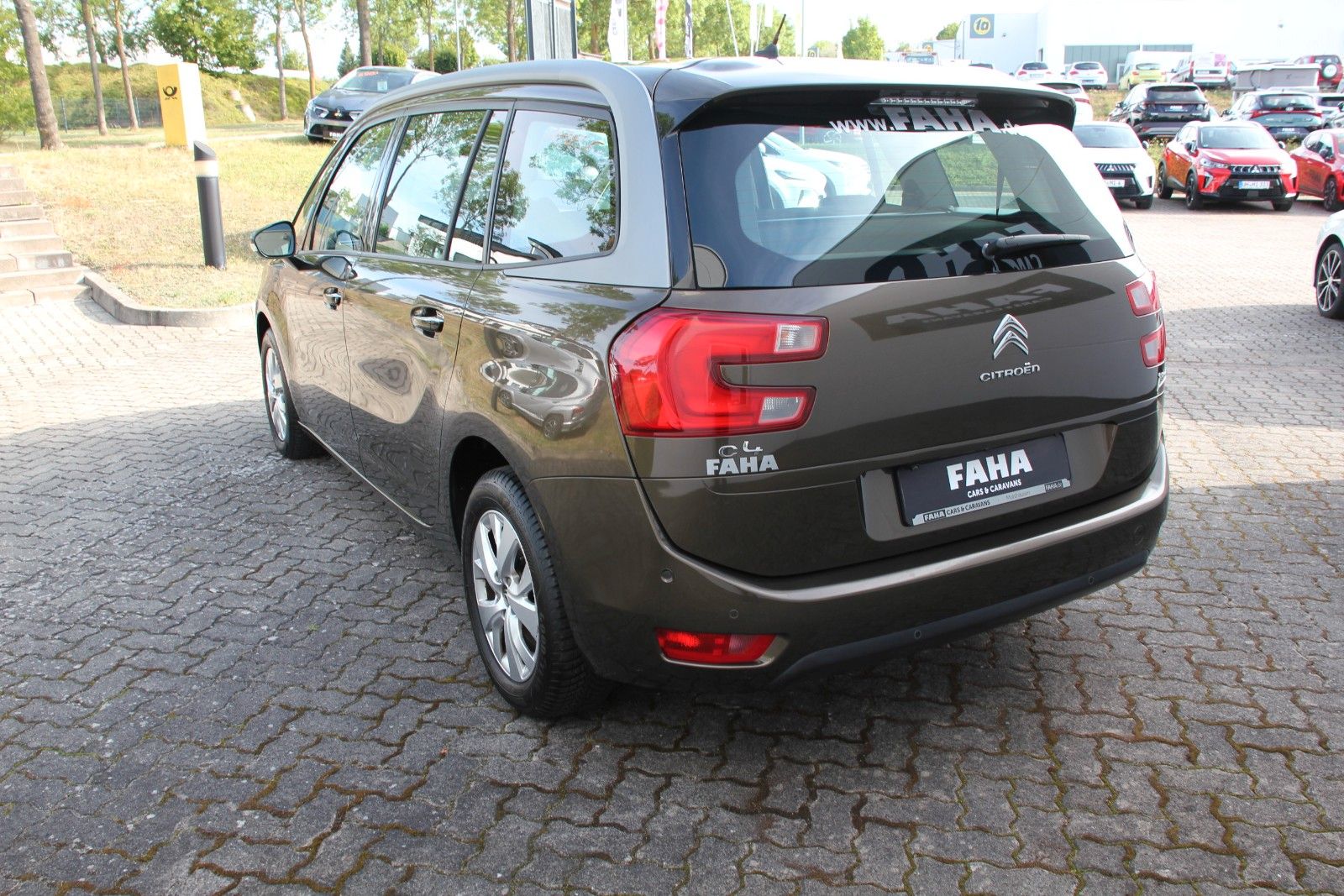 Fahrzeugabbildung Citroën Grand C4 Picasso/Spacetourer Intensive