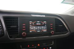 Fahrzeugabbildung Seat Leon ST 1.5 TGI STYLE LED/SHZ/PDC/NEBEL/TEMP.