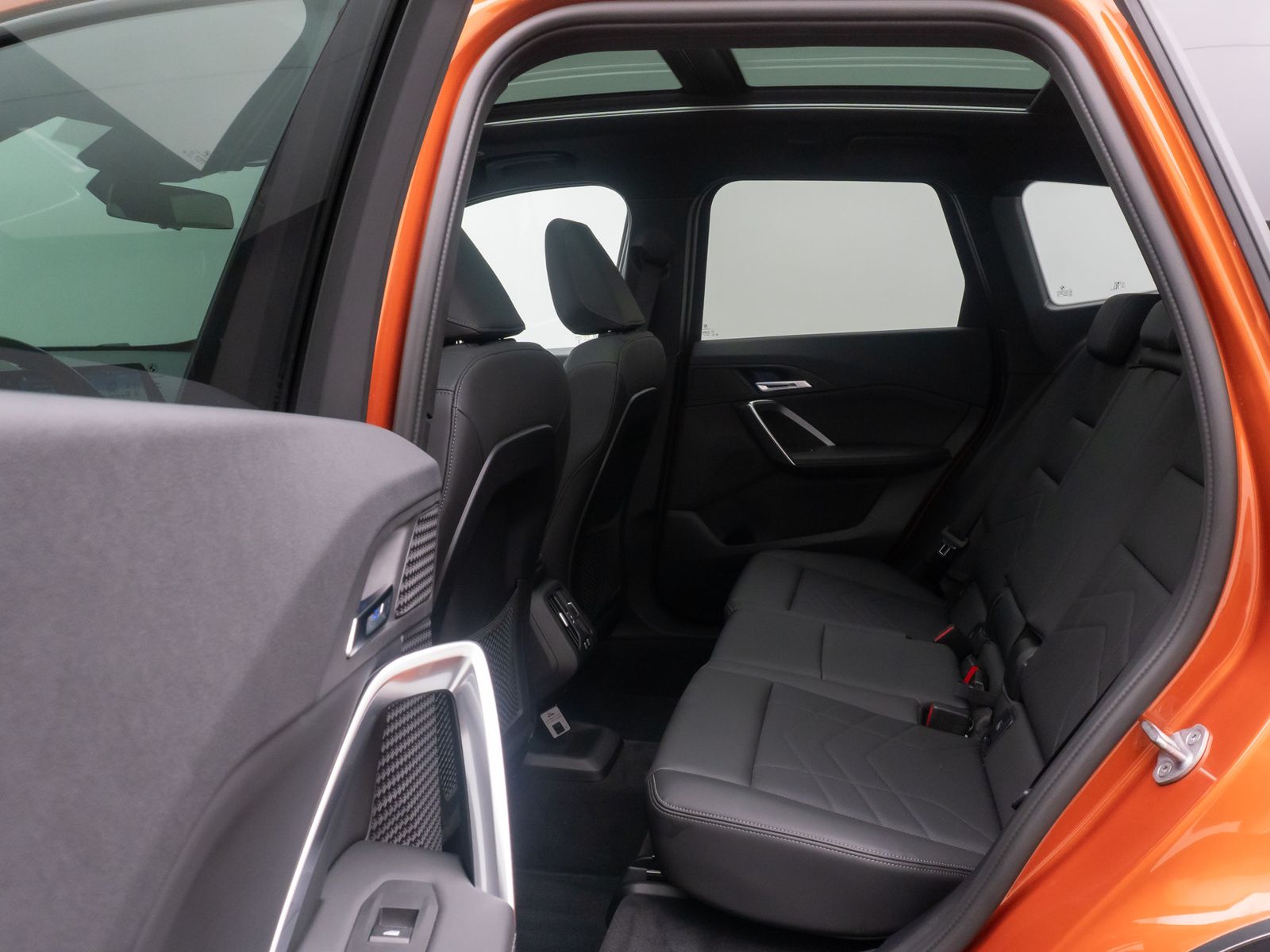 Fahrzeugabbildung BMW X1 sD18d xLine Panorama 360&deg; HUD DAB AHK Komfort