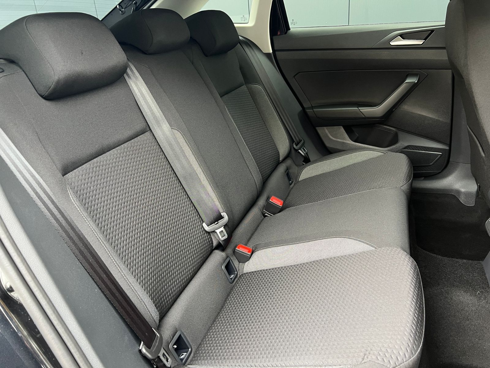 Fahrzeugabbildung Volkswagen Taigo Life 1.0 TSI *IQ.Light, Ready2Discover, Ka