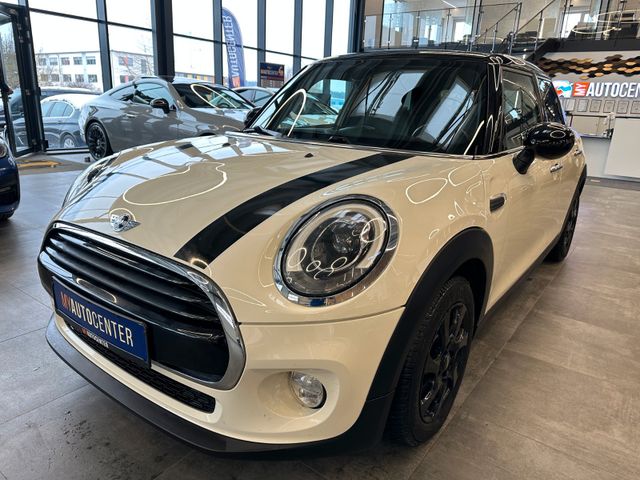 MYAUTOCENTER – Gebraucht- und Jahreswagen mit Werkstattservice in Pfaffenhofen MINI Mini 5-trg. Cooper D *Navi*Pano*
