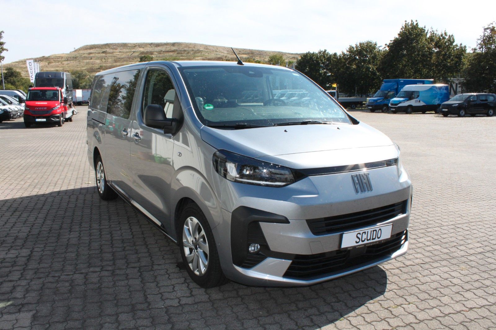 Fahrzeugabbildung Fiat Scudo L3 Multicab 180 PS Automatik