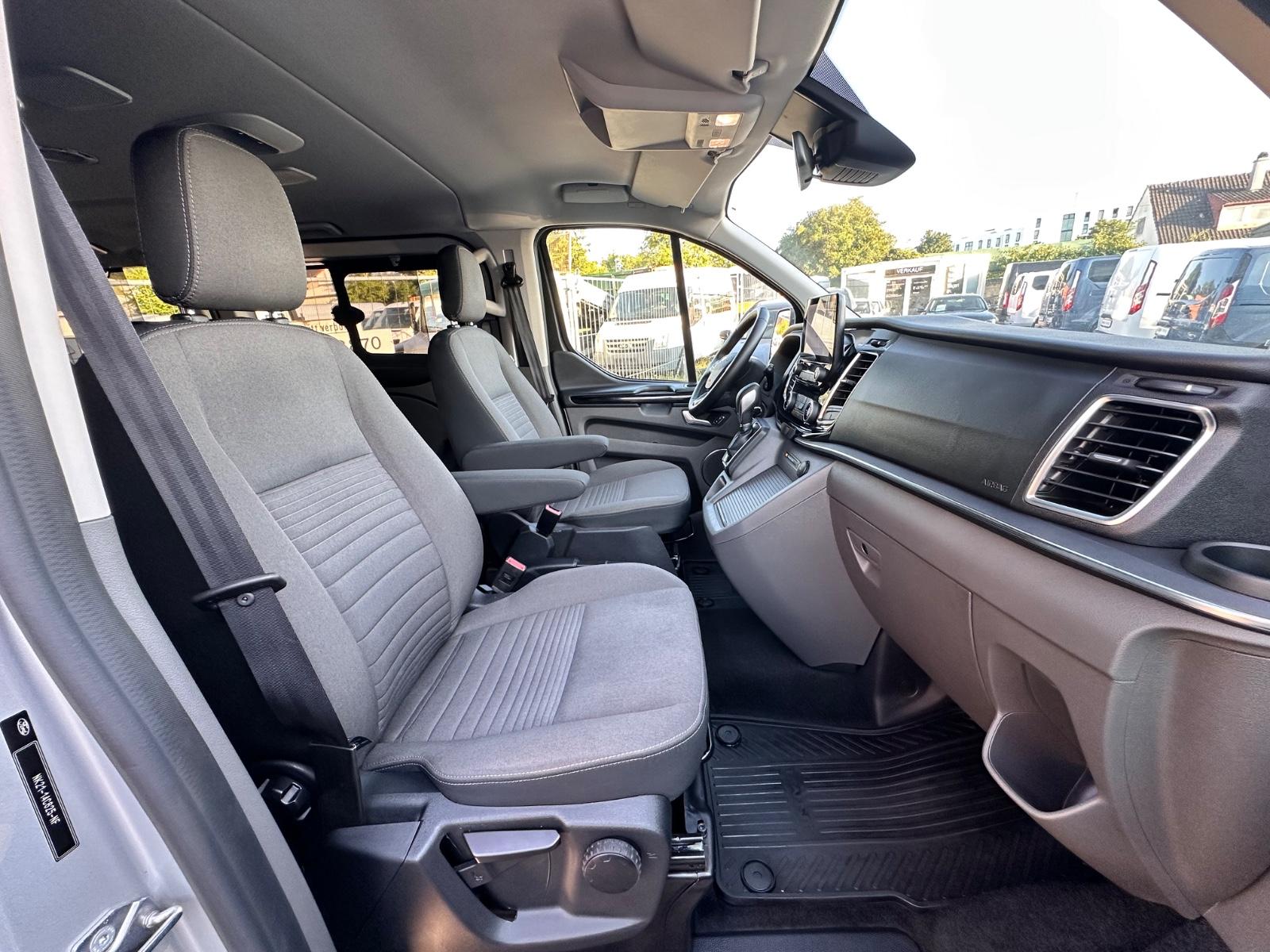 Ford Tourneo Custom 320 L1 Aut Titanium Navi Sthz ACC