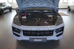 PORSCHE Cayenne GTS Coupe | Leichtbau Sport-Paket Carbon PORSCHE Cayenne GTS Coupe | Leichtbau Sport-Paket Carbon