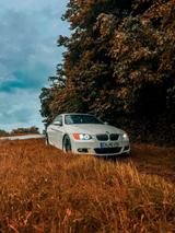 BMW e93 Cabrio 325d 330D  270Ps M Paket Al... - BMW 325 in Bochum