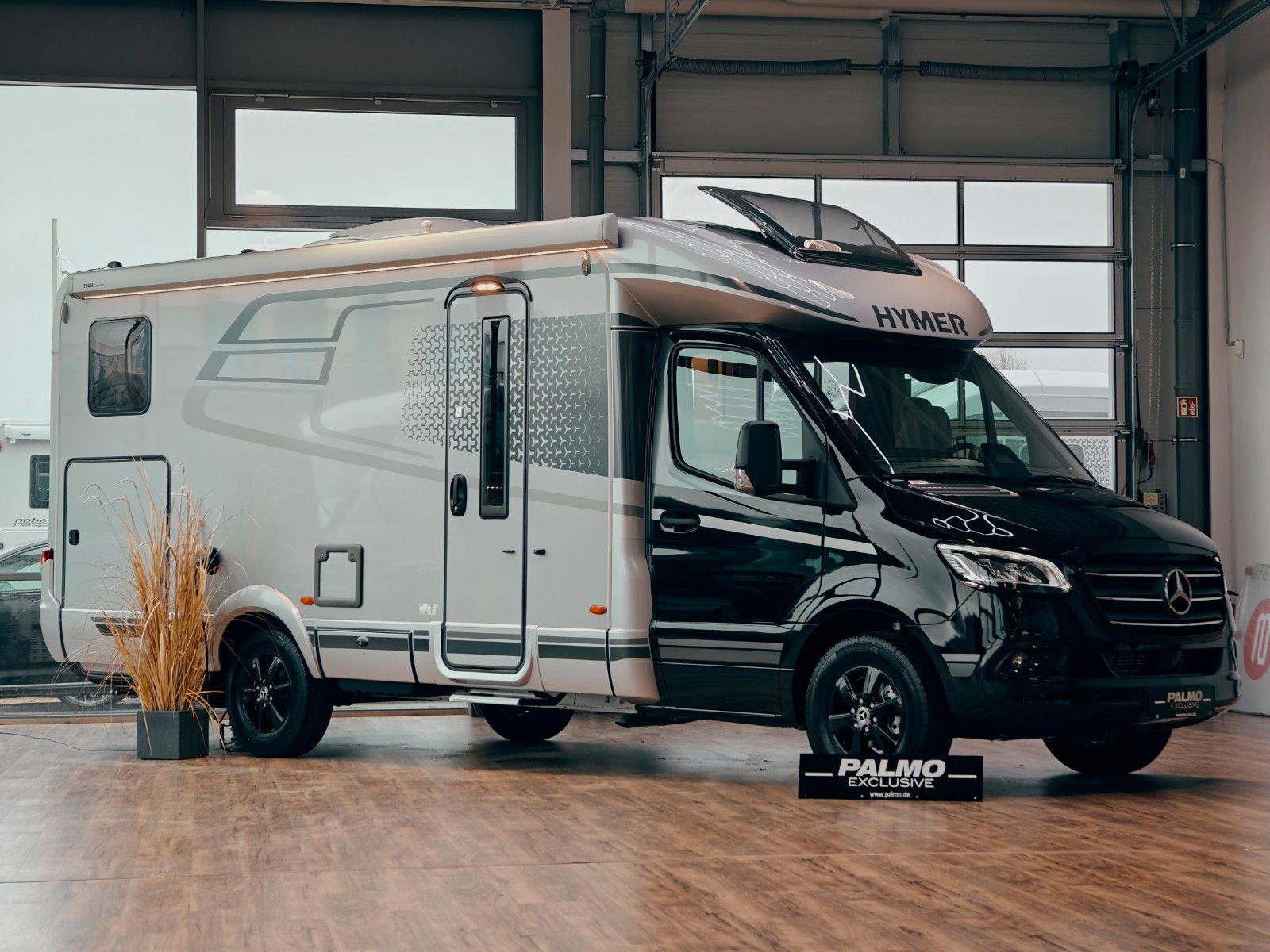 Fahrzeugabbildung HYMER / ERIBA / HYMERCAR B-KLASSE MC T 680 PREMIUM 2026 SOFORT LIEFERBAR