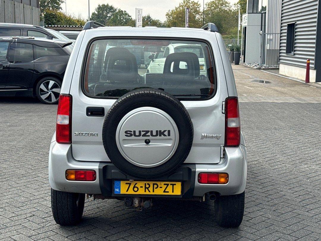 Suzuki Jimny 2005 — engine 1.328 cm³, 86 HP (63kW)