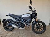Ducati Scrambler Icon Dark | WENIGE KM; GEPFLEGT - DUCATI SCRAMBLER ICON DARK