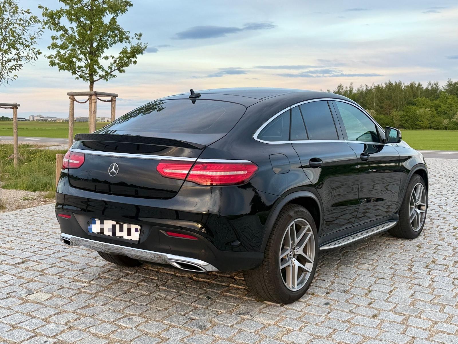 Mercedes-Benz GLE 350d*Coupe*4 Matic*AMG*360°*Night Paket*