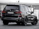 BMW X7 xDrive40d M SPORT PRO DA PA HuD H/K PANO - BMW X7 Gebrauchtwagen