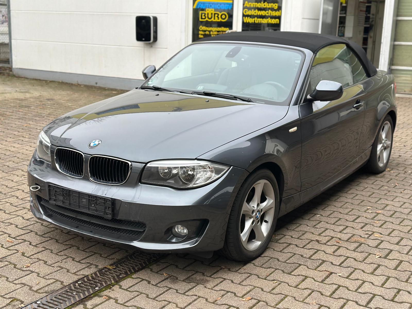 BMW 118i Cabrio Leder Navi *MOTORSCHADEN*