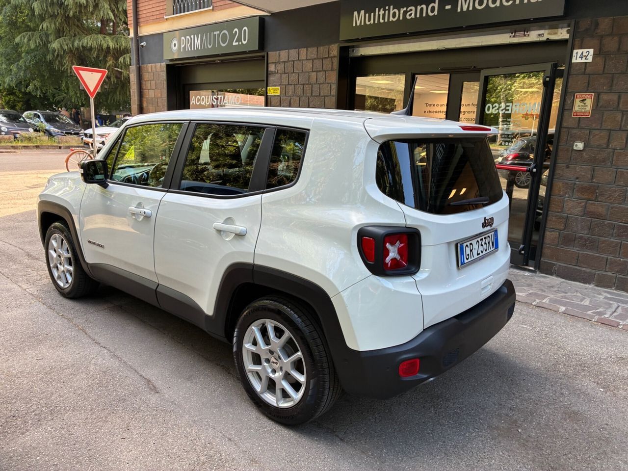 Jeep Renegade 1.6 Mjt 130 CV Limited imagem 2