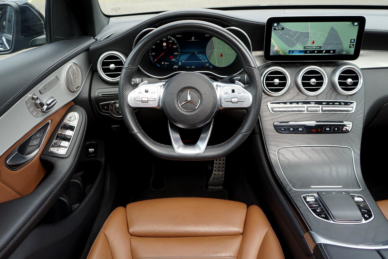 Mercedes-Benz GLC 300d Coupe*AMG*Designo*Head*ACC*Luftf*Distr*
