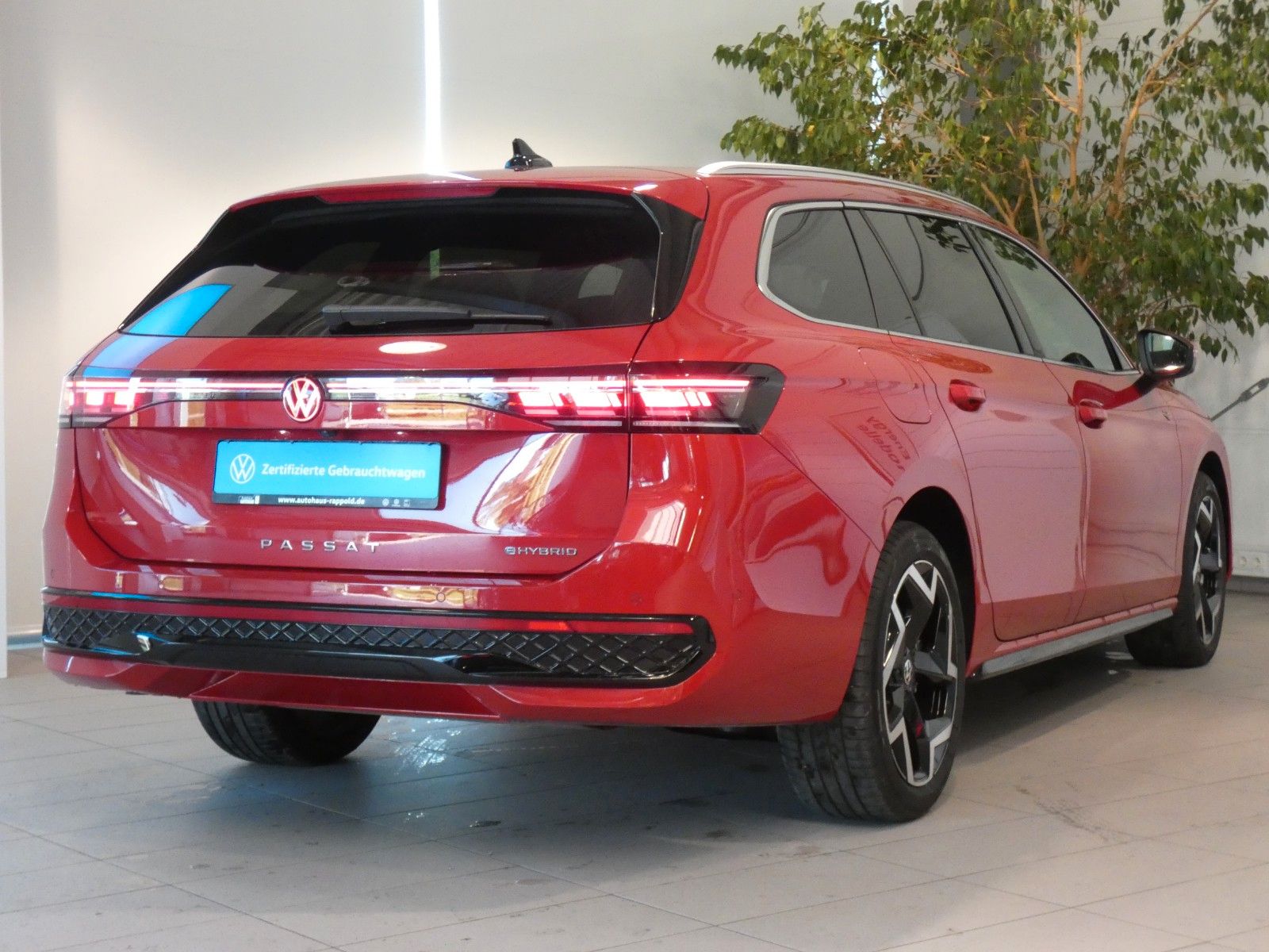 Volkswagen Passat Variant eHybrid R-LINE 200 kW AHK DCC HUD foto 4