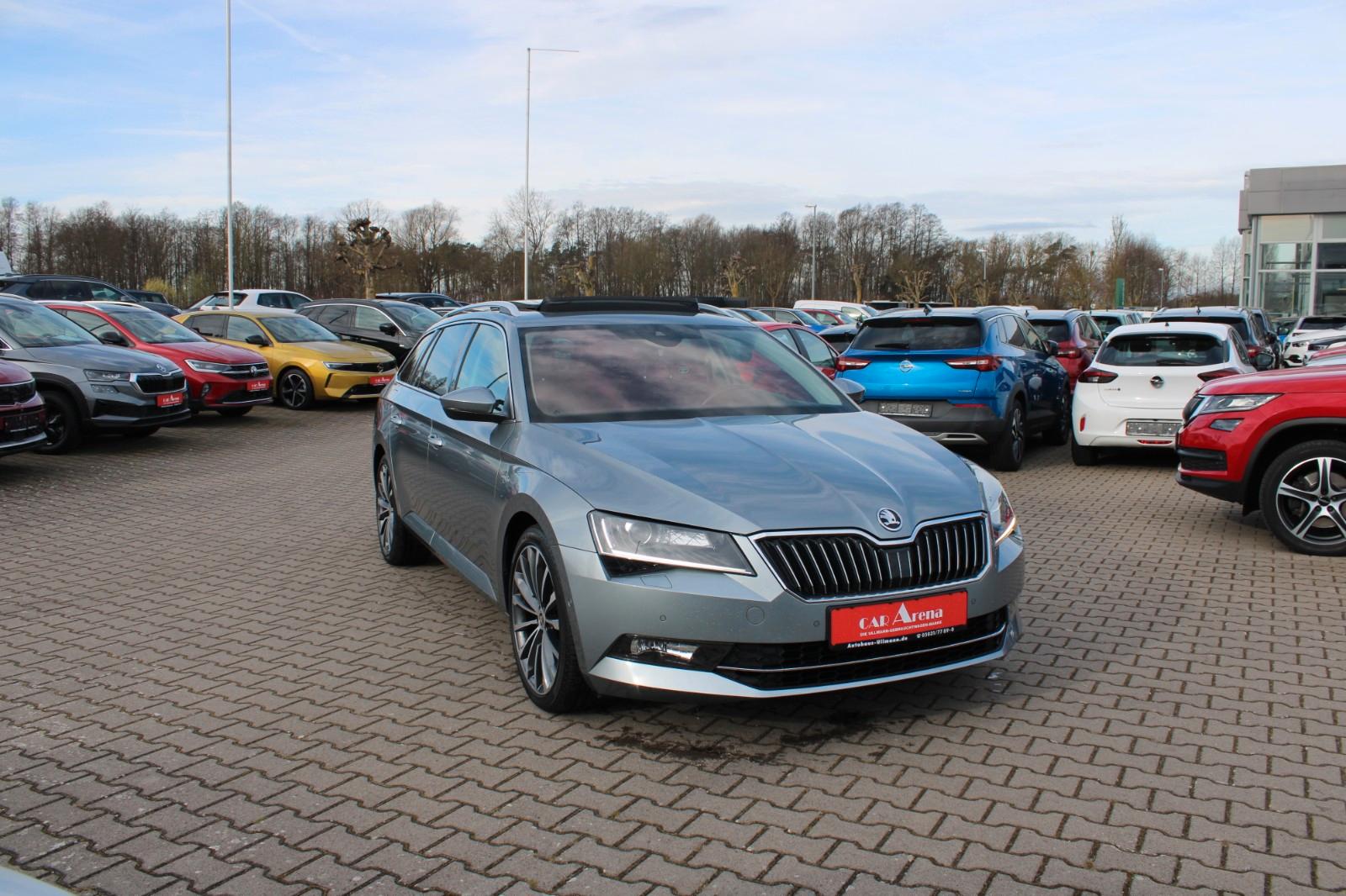 Skoda Superb Combi 1.8 L&K *DSG*Pano*ACC*