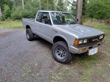 Nissan Datsun Y720 King Cab 4WD Pick Up - Nissan King Cab von privat