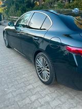 Alfa Romeo Giulia 2.0 Turbo 16V 147kW AT8 Lusso Lusso - Alfa Romeo Giulia von privat
