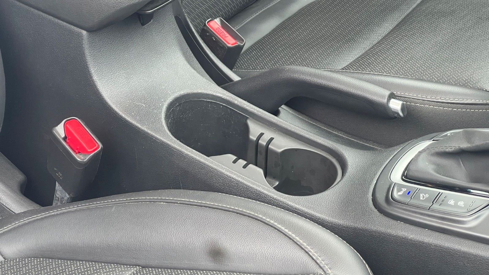 Fahrzeugabbildung Hyundai Kona Premium 2WD*Diesel *AUTOMATIK*MIETKAUF