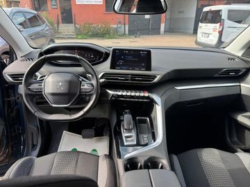Peugeot 3008 - 8