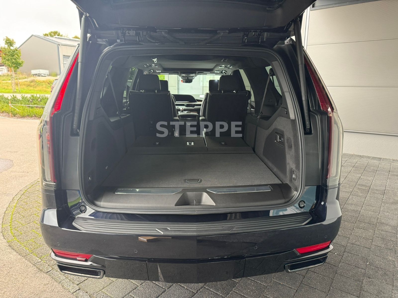Cadillac Escalade 6.2 V8 ESV Sport Platinum EU-Navi AHK