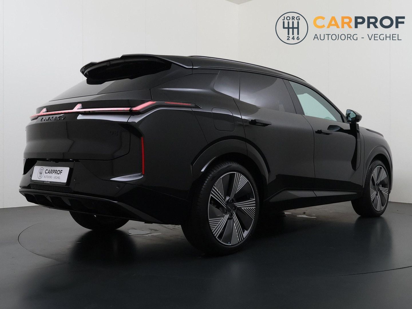 Lynk&Co 08 1.5 More navi | Pano | 360 kamera | 200 km el imagem 3
