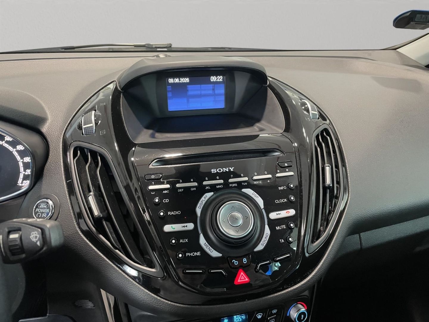 Fahrzeugabbildung Ford B-Max Titanium Bluetooth Sony CD Klima Allwetter