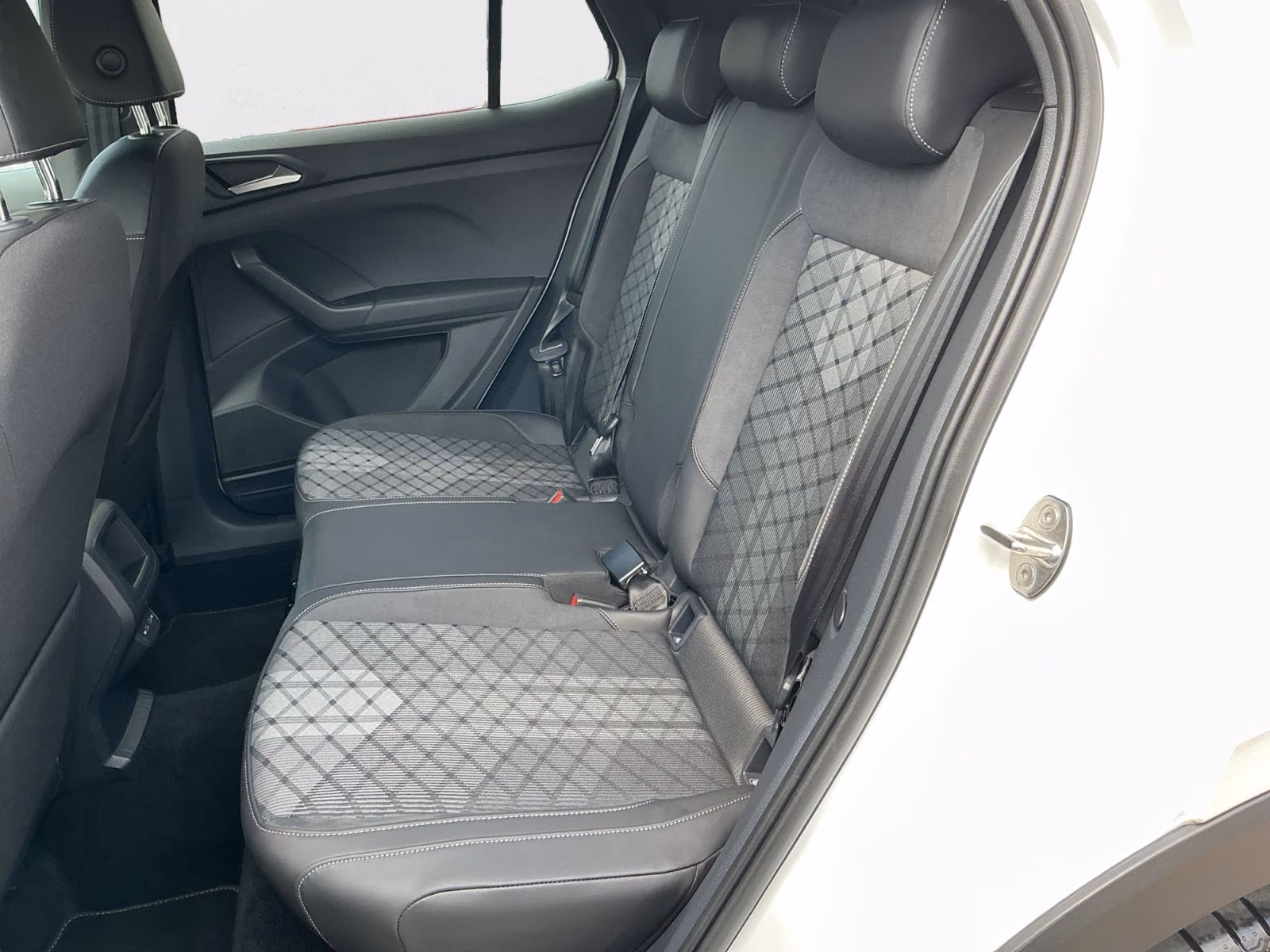 Volkswagen T-Cross R-Line 1.5 TSI DSG Kamera ACC Klima, миниатюра 13