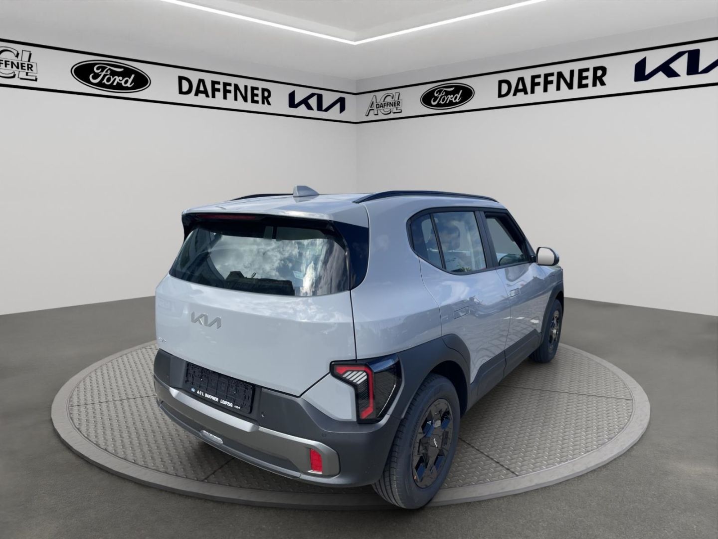 Fahrzeugabbildung Kia EV2 108 kW Earth LED Wärmepumpe 4 Sitze Kamera