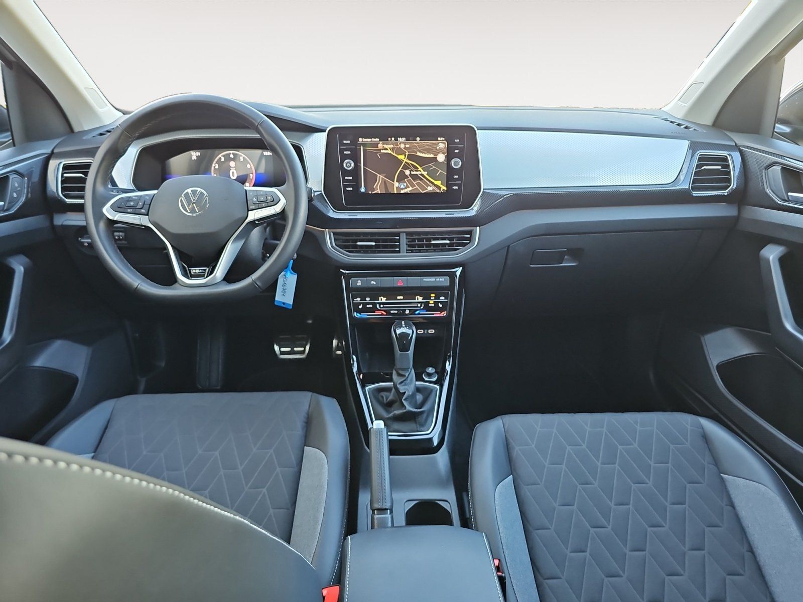 Volkswagen T-Cross - Bild 10