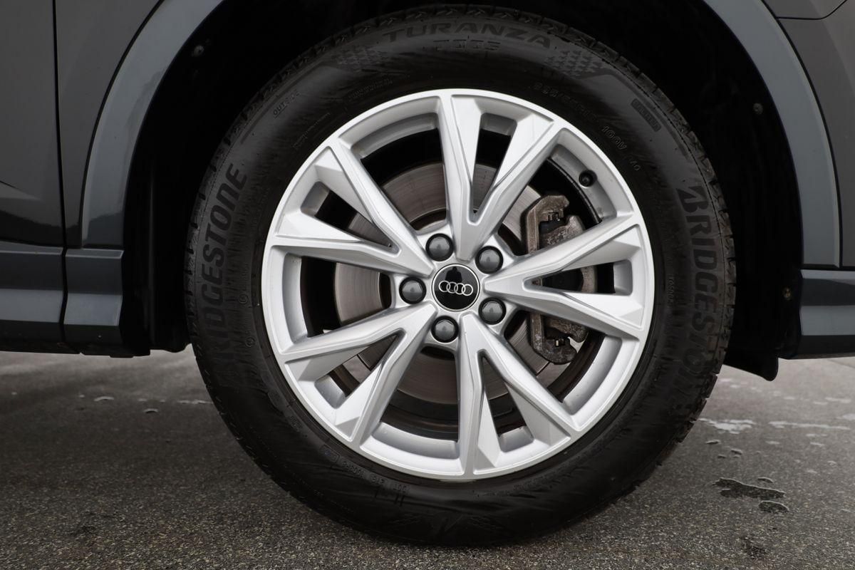 Audi Q3 Sportback 40 TFSI quattro S-LINE, Matrix, Pan foto 16