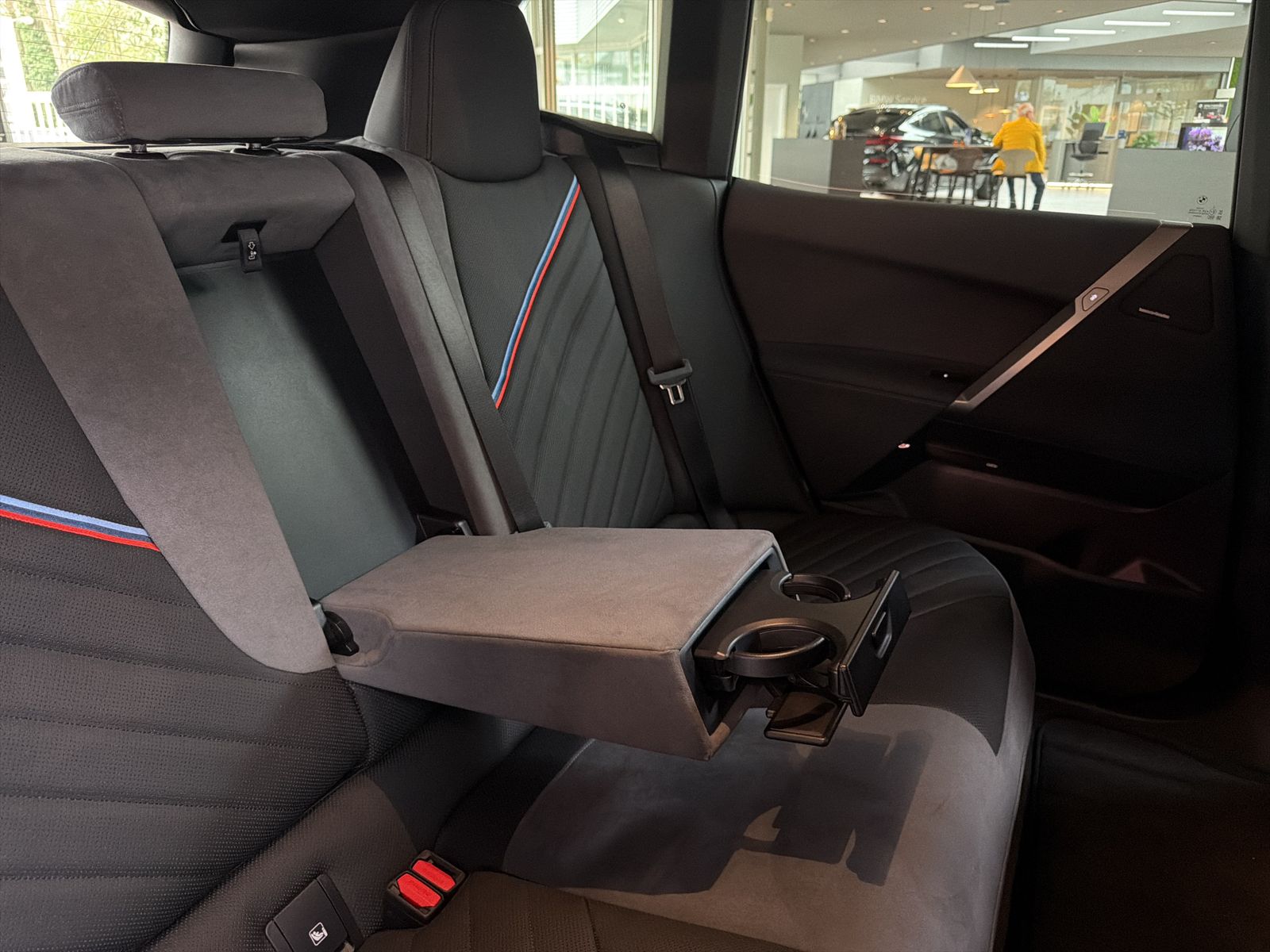BMW iX - Bild 25