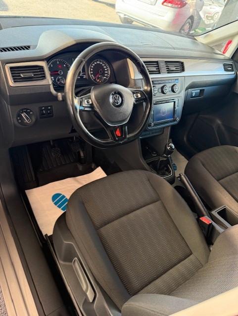 Volkswagen Caddy PKW Maxi Comfortline*7SITZER*NAVI*XENON