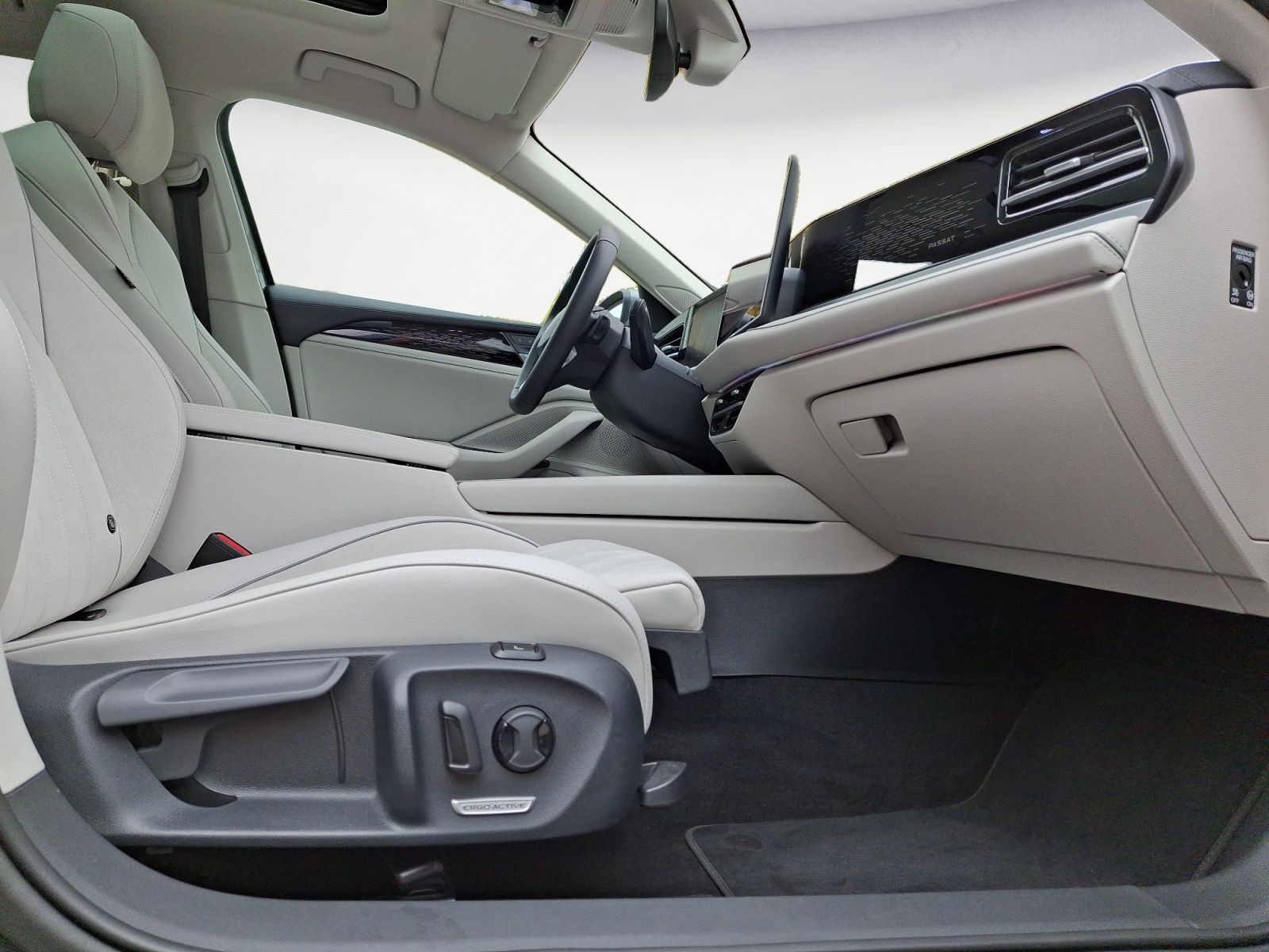 Volkswagen Passat Variant - Bild 8