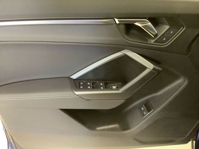 Q3 S line 45 TFSI e S tronic,Matrix-LED,Kamera,N