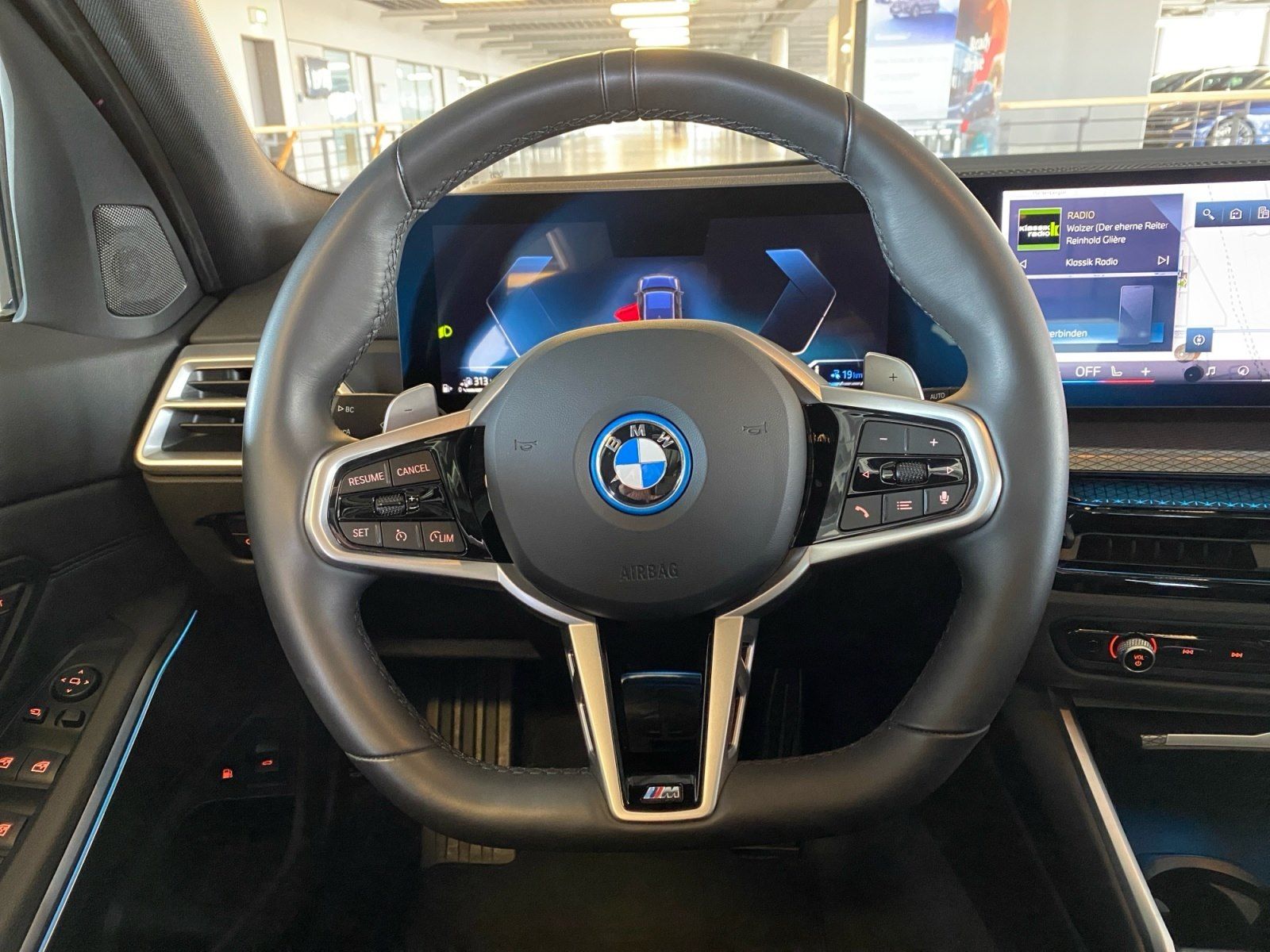 BMW 330 - Bild 10