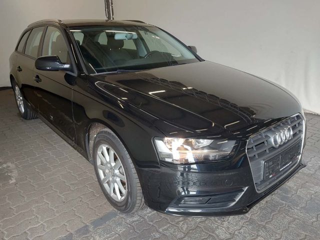 AUDI A4 Avant Attraction 2.0TDI Autom.°S-Heft geflegt