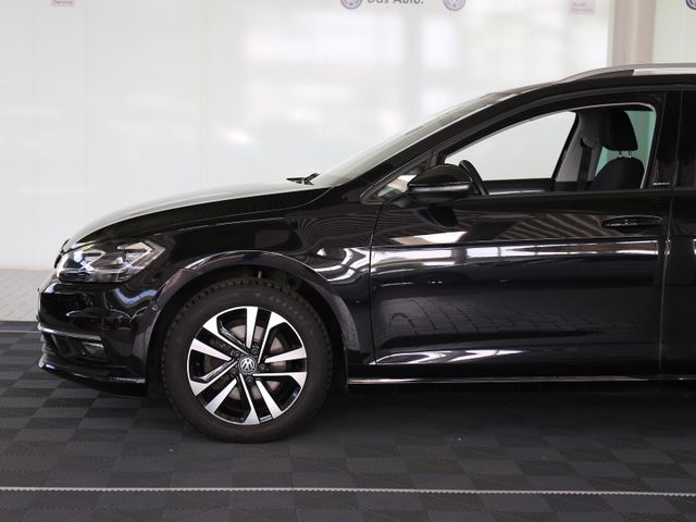 Volkswagen Golf Variant 1.6TDI DSG IQ DRIVE LED KAMERA ACC