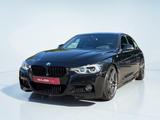 BMW 330i M-PAKET*H&K*LEDER*HUD*LED*TEMPO*KAMERA*STFW - BMW 330 mit Benzin-Antrieb: Limousine, Automatik
