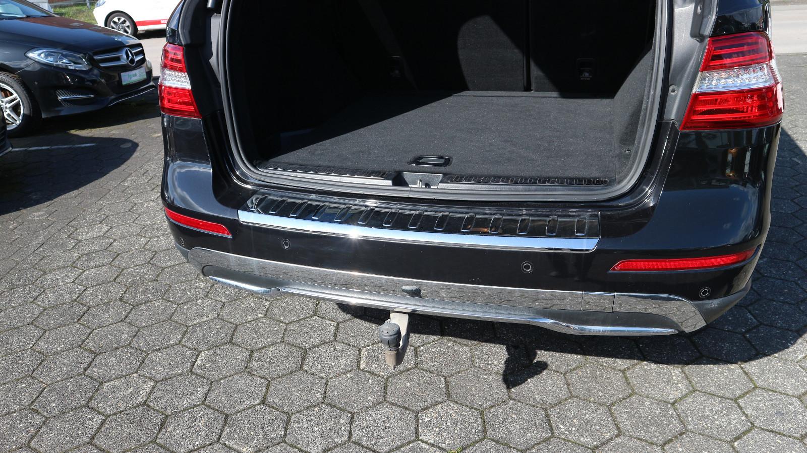 Mercedes-Benz ML 350 CDI BlueTec 4Matic AHK/Leder/NAVI/Xenon..