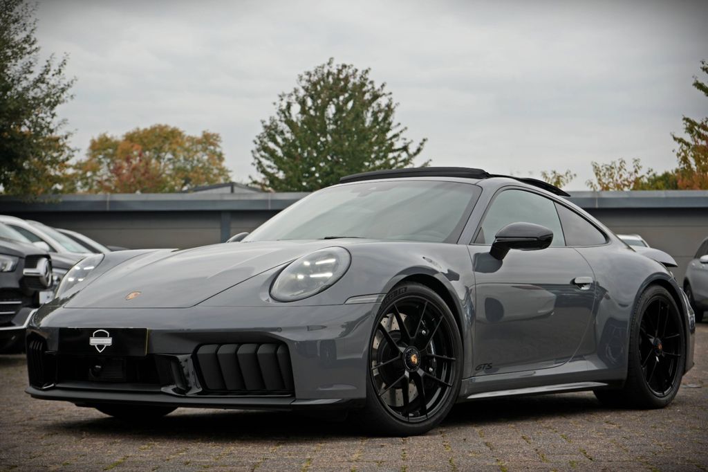 Image of Porsche 992