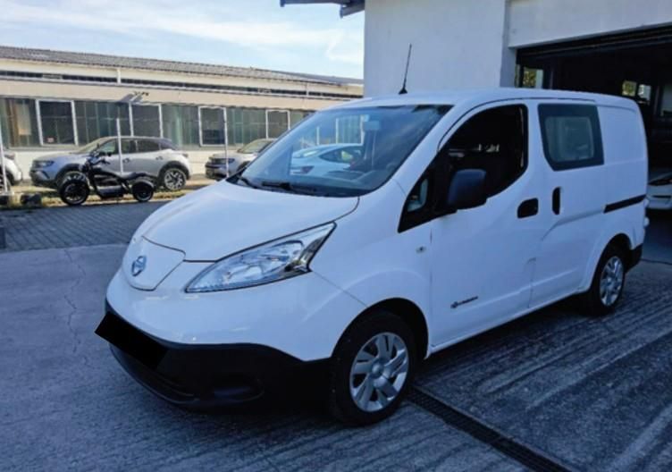 Image of Nissan NV200