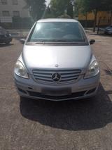 Mercedes-Benz MERCEDES-BENZ B 180 CDI  5 Sitzer  Priva... - Mercedes-Benz B 180 in Chemnitz