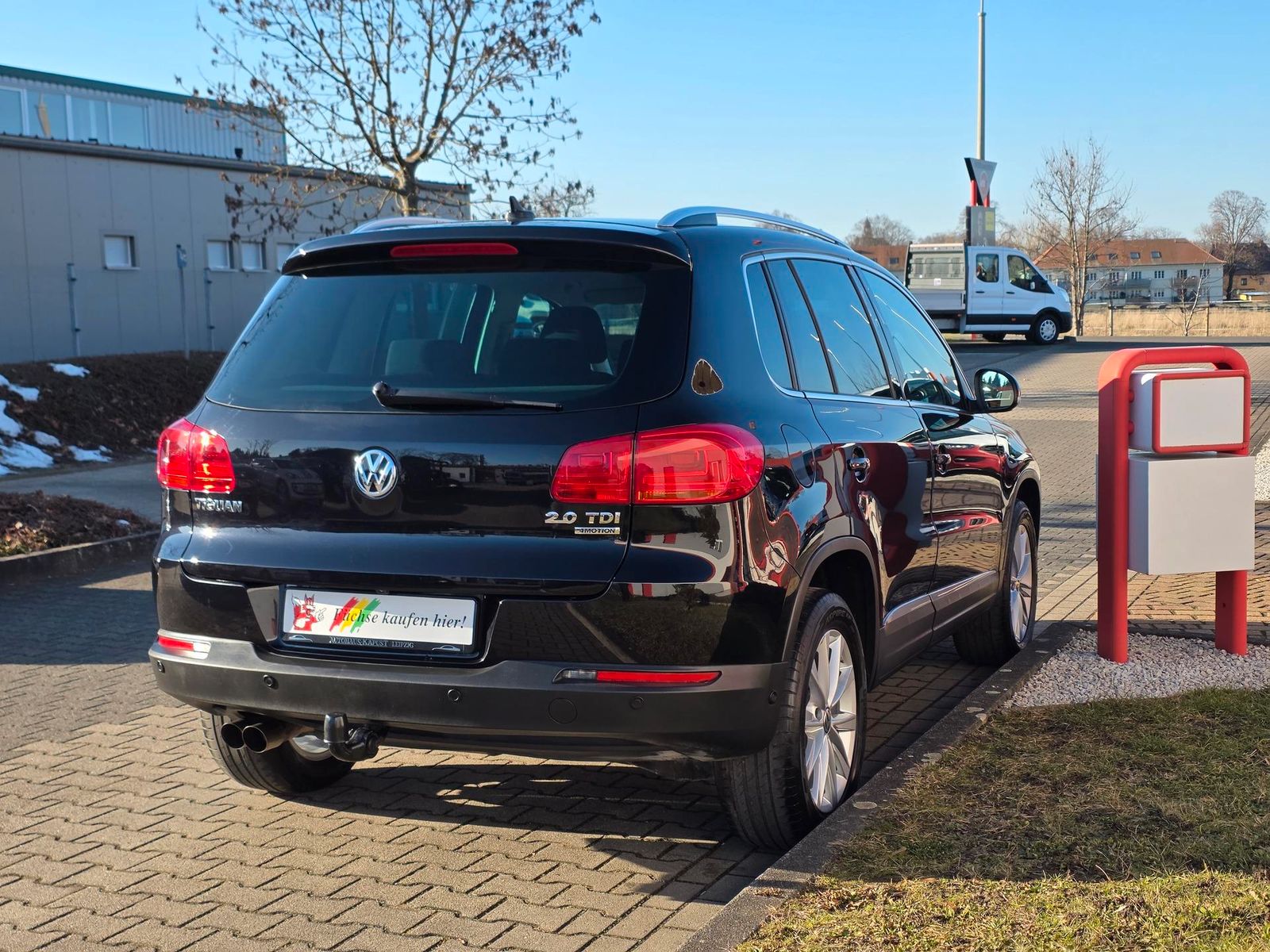 Fahrzeugabbildung Volkswagen Tiguan 2.0 TDI 4x4/Bi-Xenon/Navi/Pano/Ahk