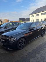 Mercedes-Benz C 220 d T Autom. AMG Line, LED, NIGTH EDITION,Ka - gebrauchte Mercedes-Benz C 220 aus dem Jahr 2021