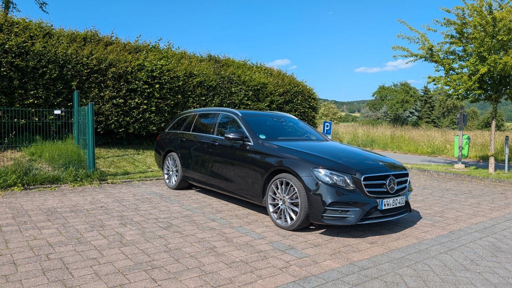 Image of Mercedes-Benz E 400