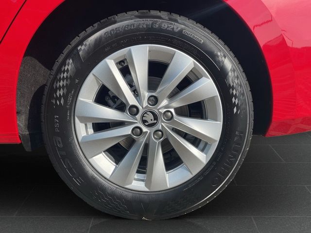Skoda Octavia Combi 1.5 TSI Essence *KLIMA*SHZ*DAB*PDC
