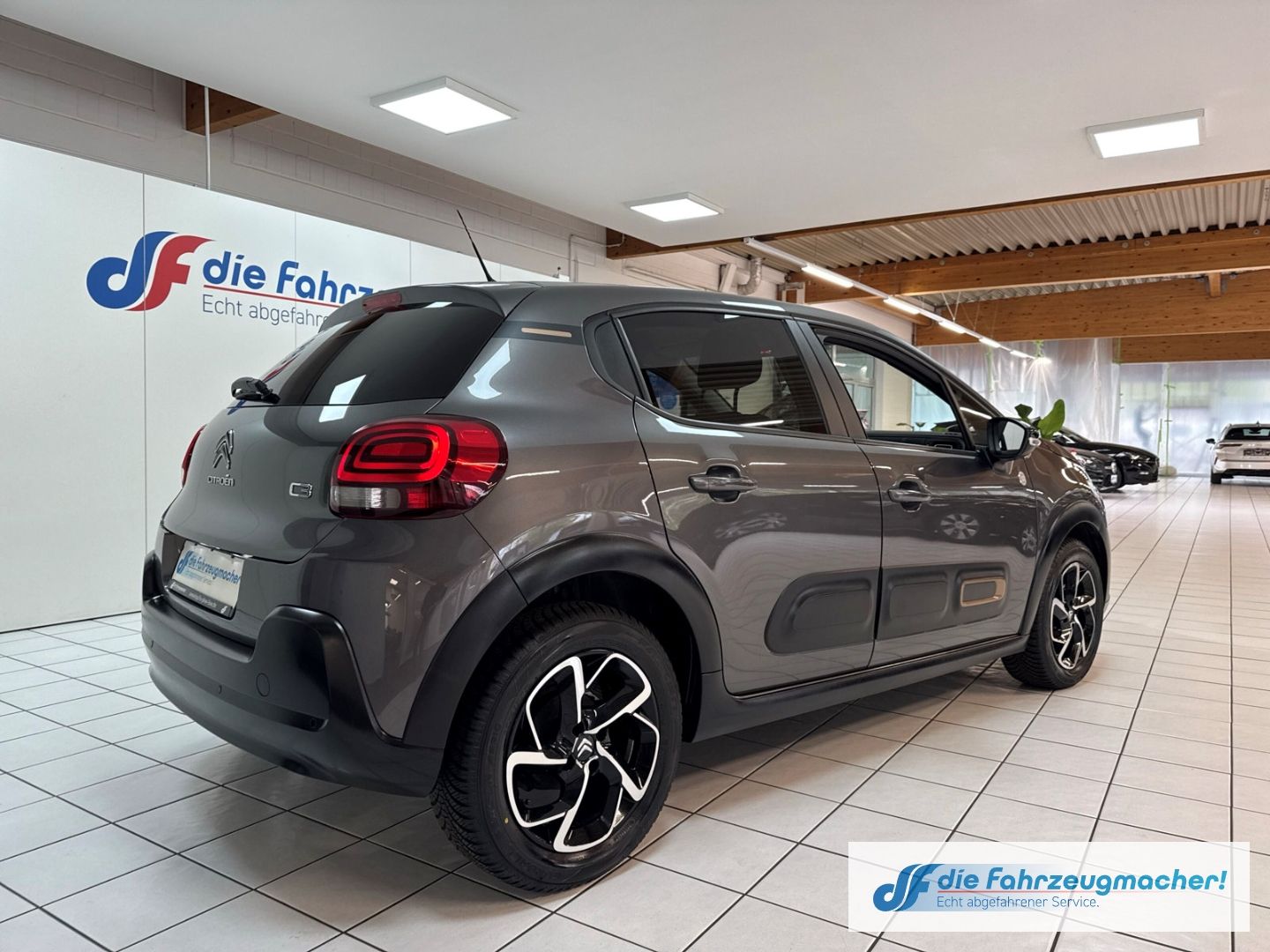 Fahrzeugabbildung Citroën C3 C-Series LED Klimaautom DAB SHZ Spurhalteass.