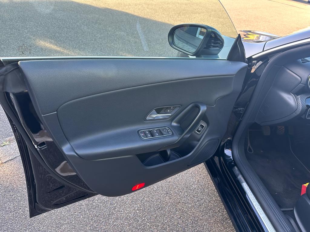 Mercedes-Benz CLA 180 Shooting Brake