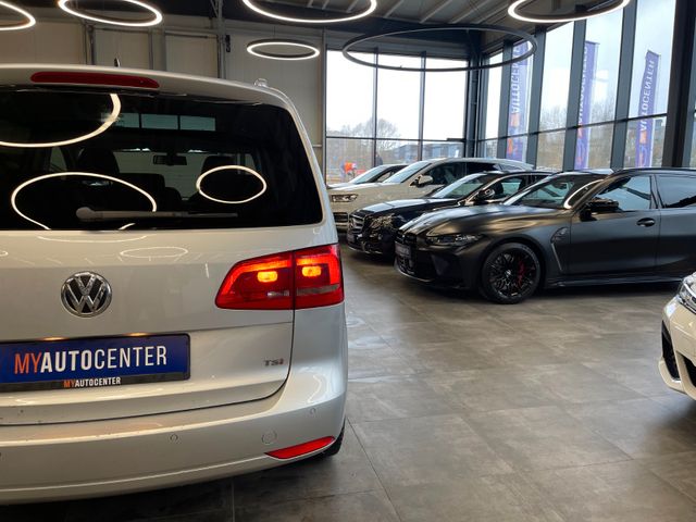 Volkswagen Touran Highline *PANO*SHZ*NAVI*PDC*TEMPOMAT*