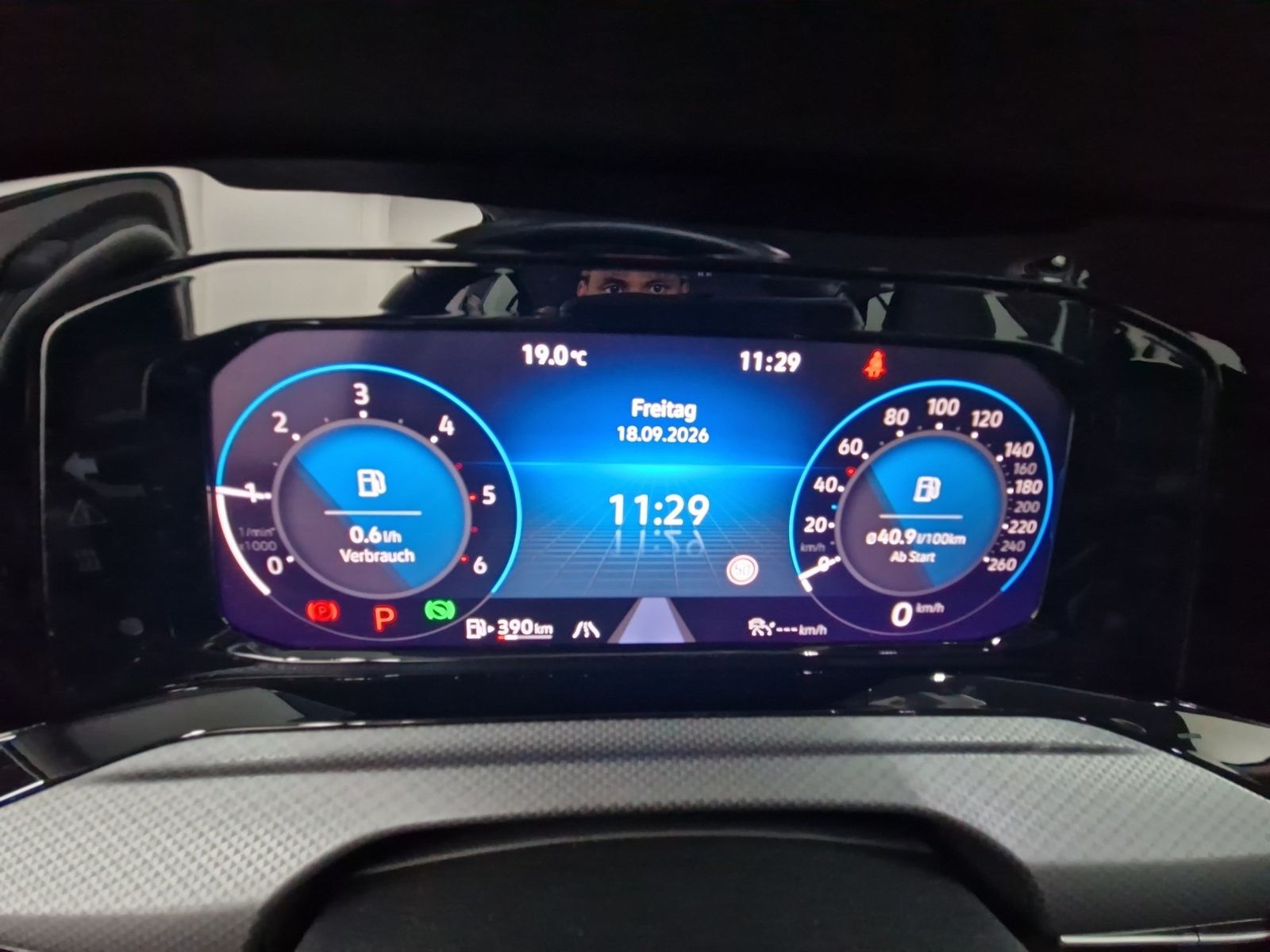 VW Golf VIII 2.0 TDI Active Automatik – Bild 16